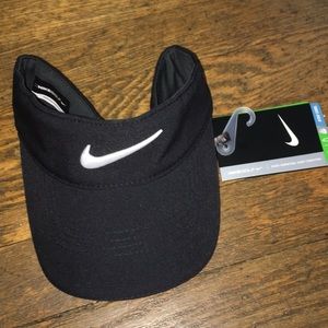 Nike golf visor